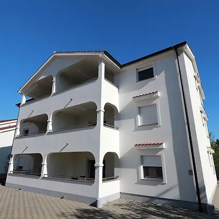 Cool Apartament